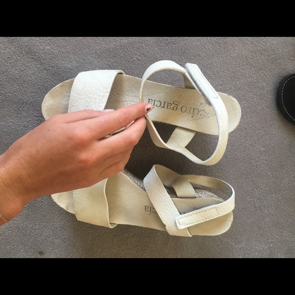 Pedro Garcia wedges